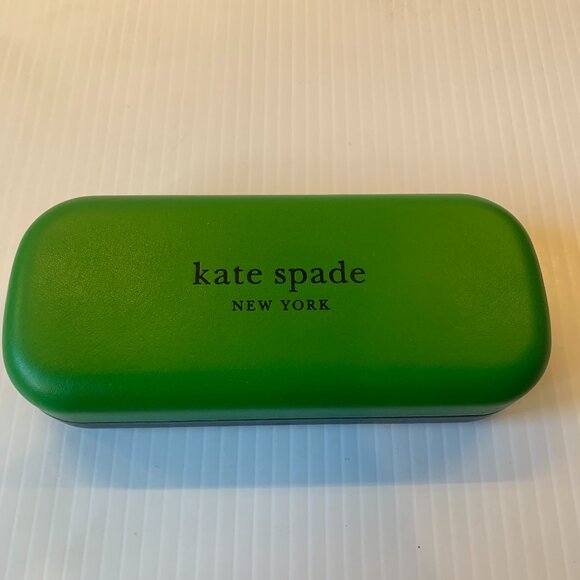 Kate Spade glasses case. - Picture 1 of 3